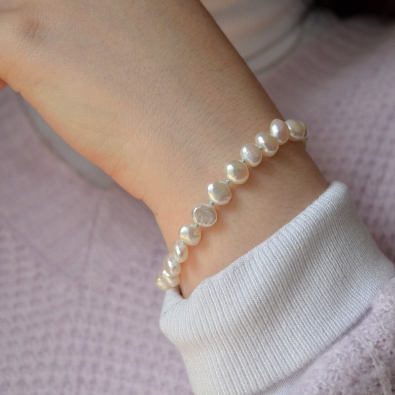 White Pearl Hand Knotted Bracelet