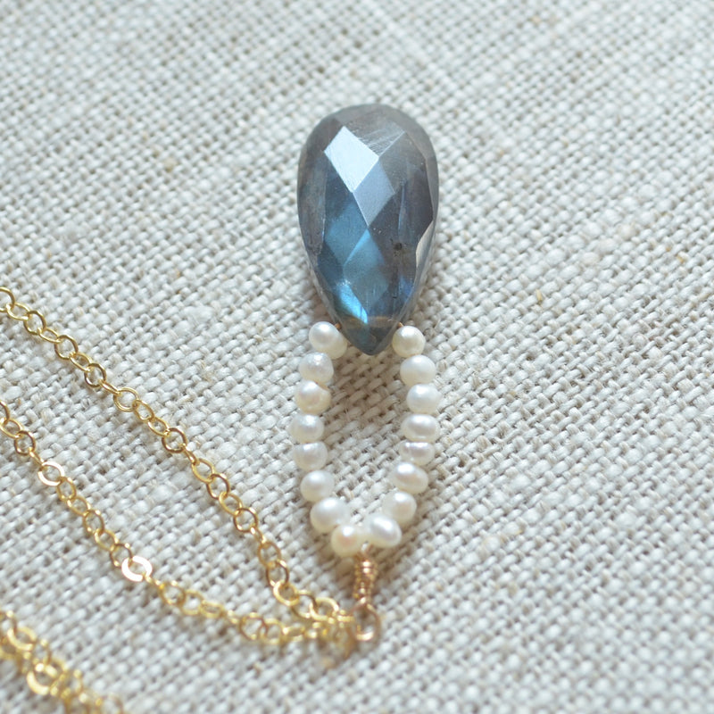 Labradorite Pendant Necklace with White Seed Pearls