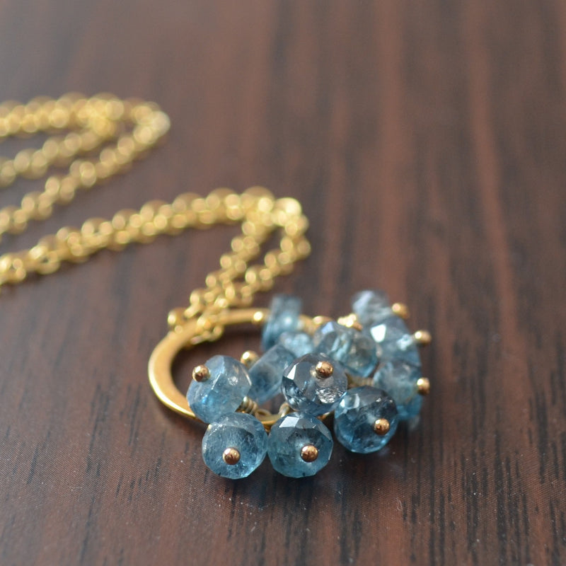 Moss Kyanite Cluster Necklace in Gold