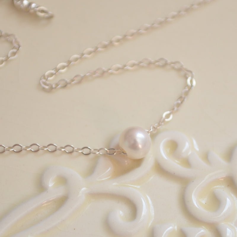 Dainty Floating Pearl Choker Necklace in Sterling Silver