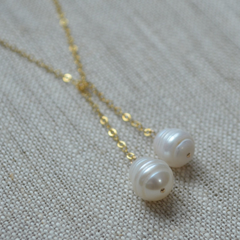 White Pearl Lariat Necklace in Gold