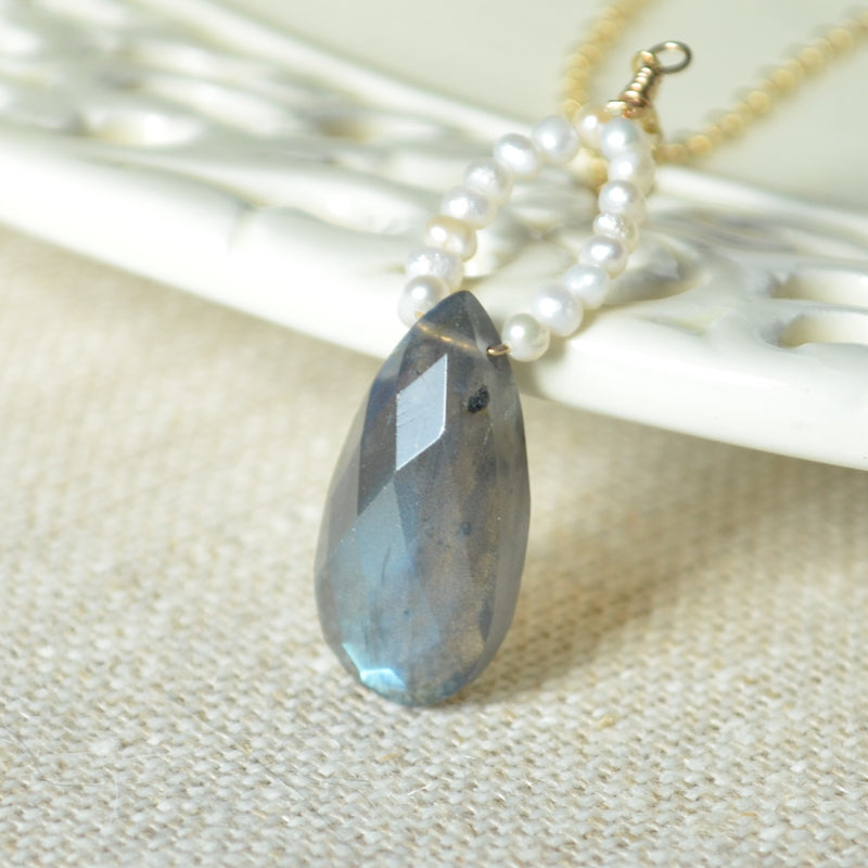 Labradorite Pendant Necklace with White Seed Pearls