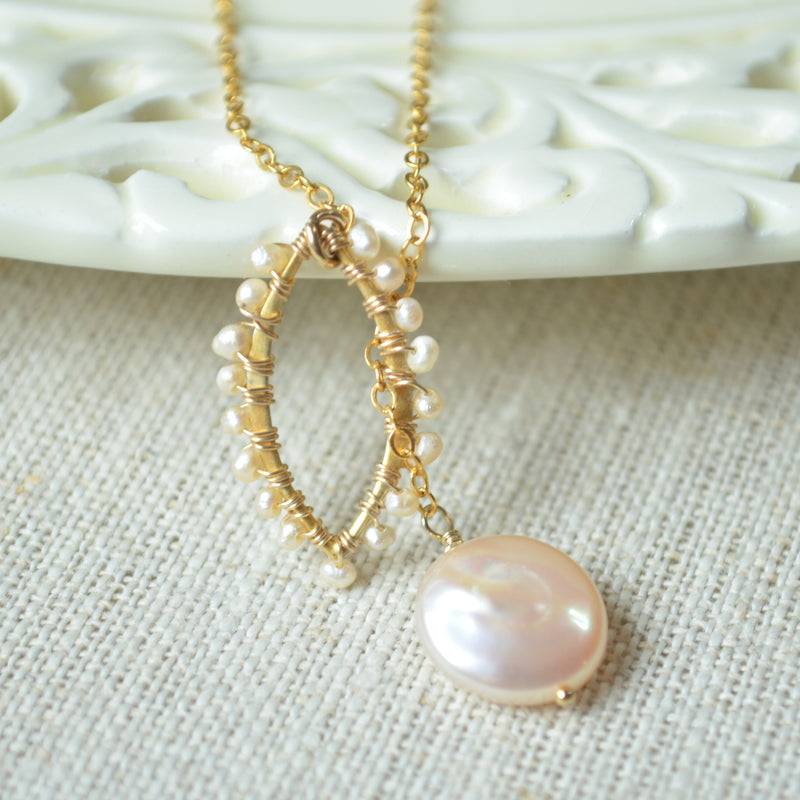 Pink Coin Pearl Lariat Necklace in Gold