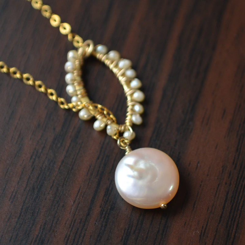 Pink Coin Pearl Lariat Necklace in Gold