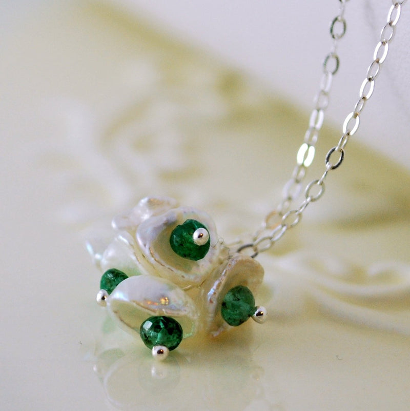 Real Emerald Necklace with Pearl Flower Blossom