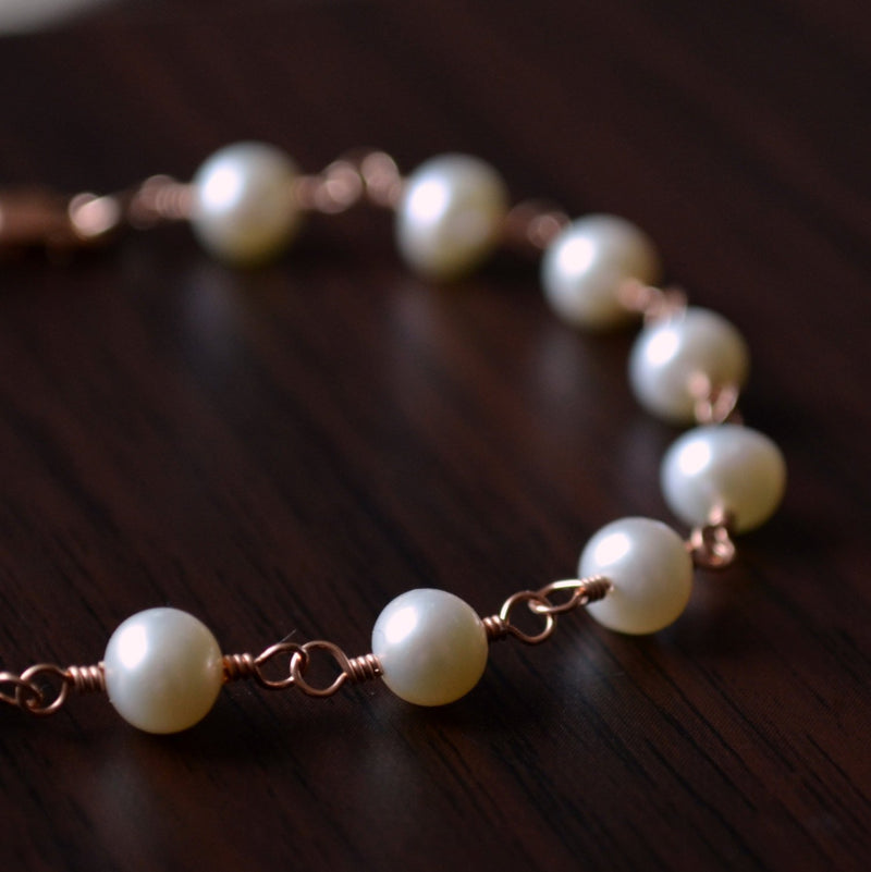 Classic White Pearl Bracelet in Rose Gold, Gold or Sterling Silver - Elegance