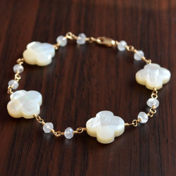Mother of Pearl Bracelet with Rainbow Moonstone