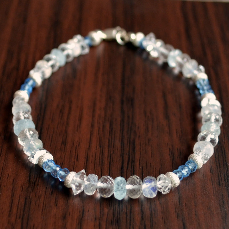 Blue Beaded Bracelet with Gemstones